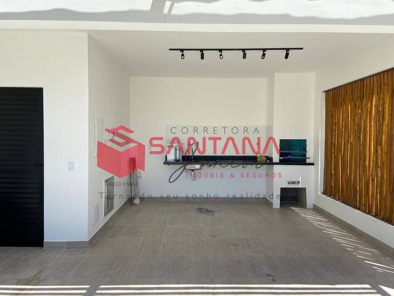 Casa para locação na Priscila Dutra Buraquinho  (INDISPONÍVEL) Rua Priscila B Dutra Lauro de Freitas - 
