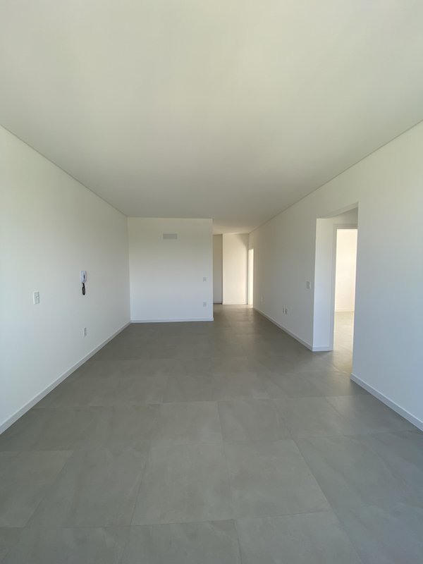 APARTAMENTO COM 2 SUÍTES, MAIS 2 VAGAS DE GARAGEM NO BAIRRO GUARANI - Brusque - 
