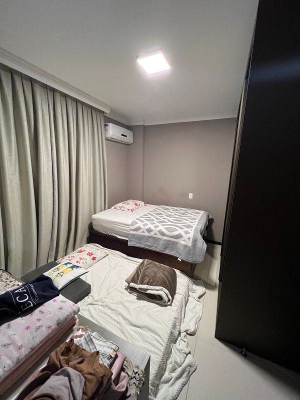 APARTAMENTO MOBILIADO DE 1 SUÍTE MAIS 1 DORMITÓRIO NO CENTRO - Brusque - 