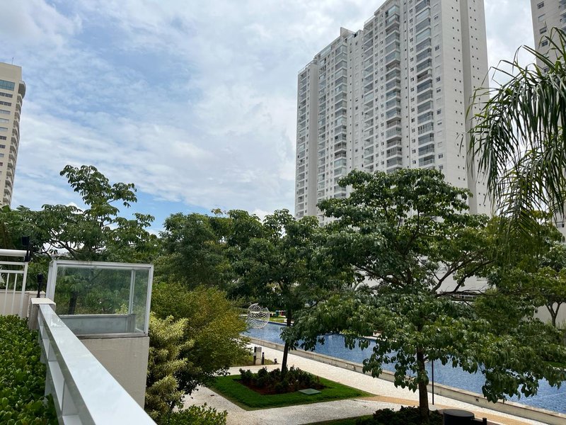 Apartamento de Luxo no Condomínio Nova América com 160m² Avenida Mário Lopes Leão São Paulo - 