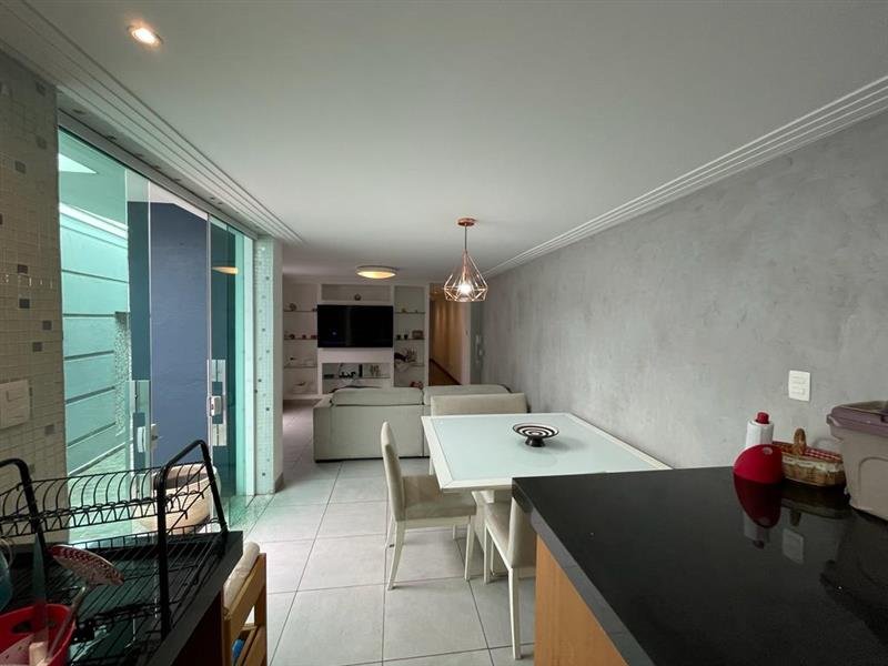 Casa com 3 dormitórios excelente localização próximo à Cerro Corá Rua Camburiú São Paulo - 