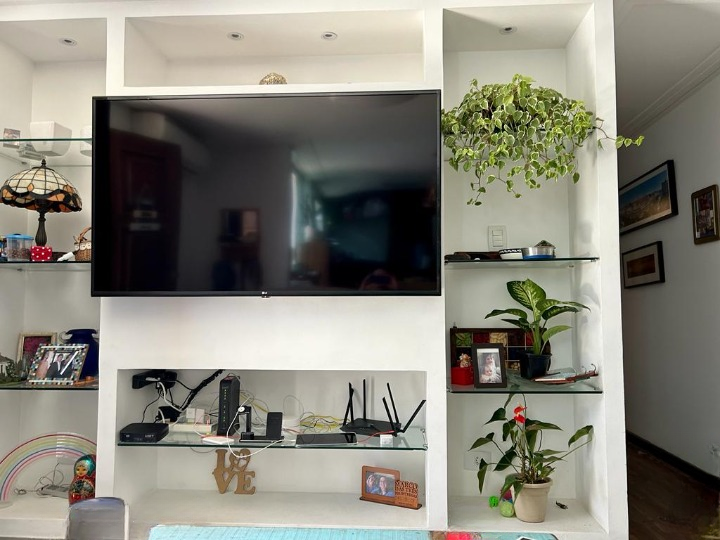 Casa com 3 dormitórios excelente localização próximo à Cerro Corá Rua Camburiú São Paulo - 