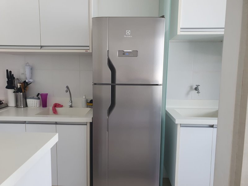 APARTAMENTO QUARTO E SALA VARANDA ELEVADOR PISCINA ACADEMIA GARAGEM LOCAÇÃO NA BARRA!!! Rua Cesar Zama Salvador - 