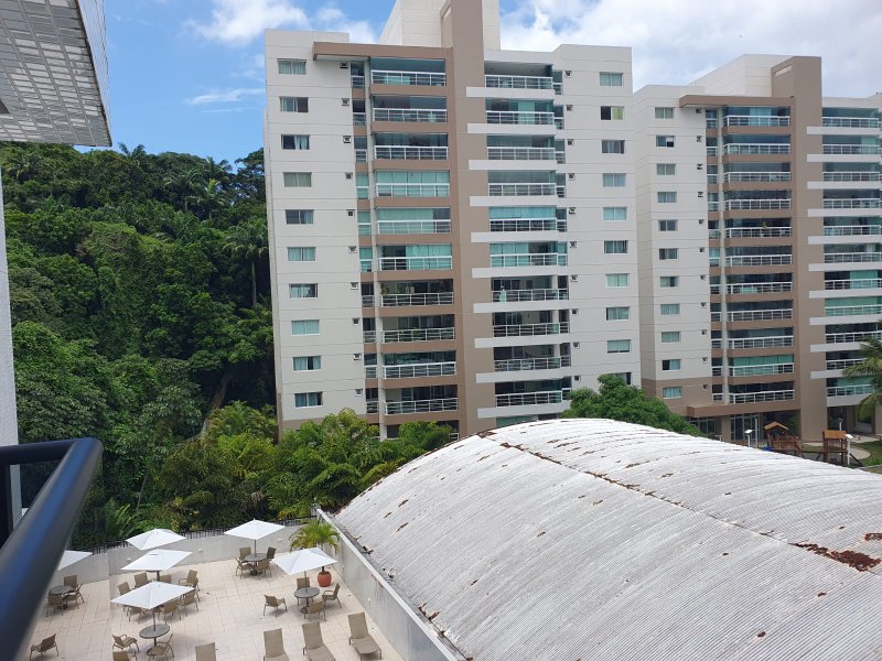 APARTAMENTO QUARTO E SALA VARANDA ELEVADOR PISCINA ACADEMIA GARAGEM LOCAÇÃO NA BARRA!!! Rua Cesar Zama Salvador - 