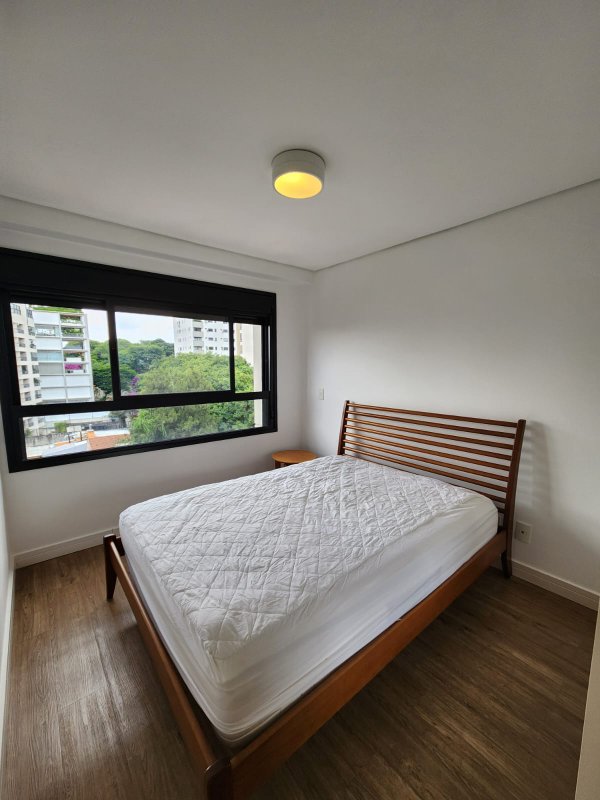 Apartamento com 2 Quartos para alugar, 60m² - Vila Madalena Rua Ourânia São Paulo - 