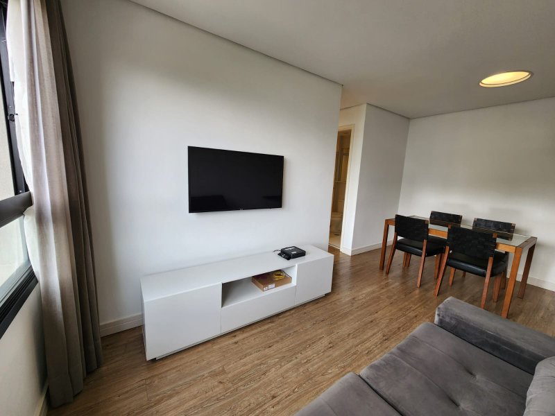 Apartamento com 2 Quartos para alugar, 60m² - Vila Madalena Rua Ourânia São Paulo - 