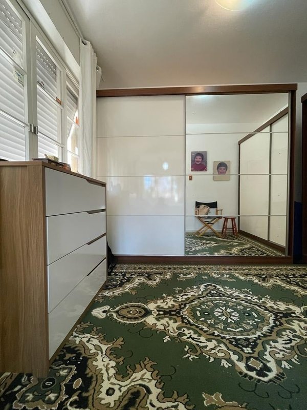 Apartamento com 3 dormitórios prox á Praça da Encol Jaime Telles Porto Alegre - 