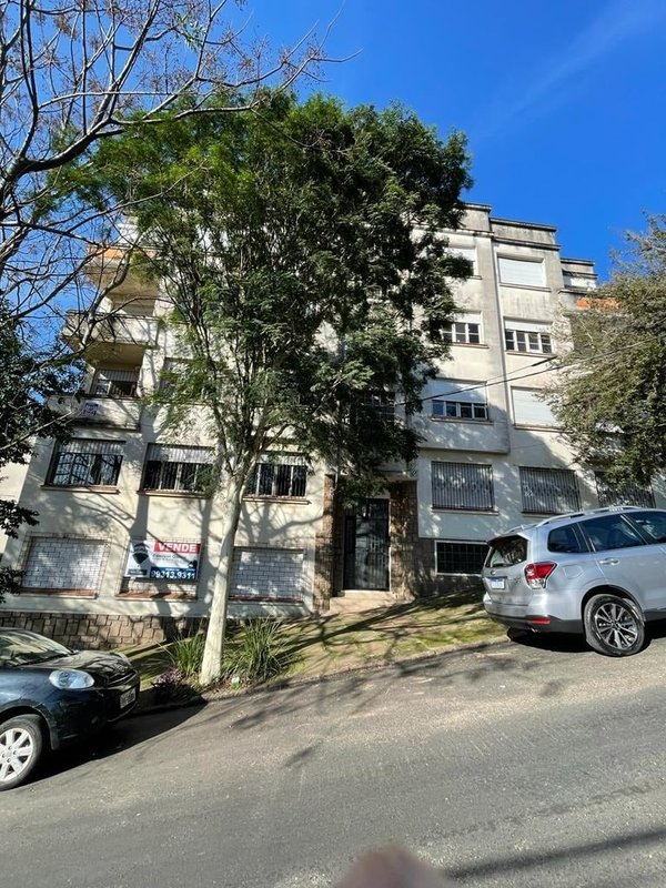Apartamento com 3 dormitórios prox á Praça da Encol Jaime Telles Porto Alegre - 