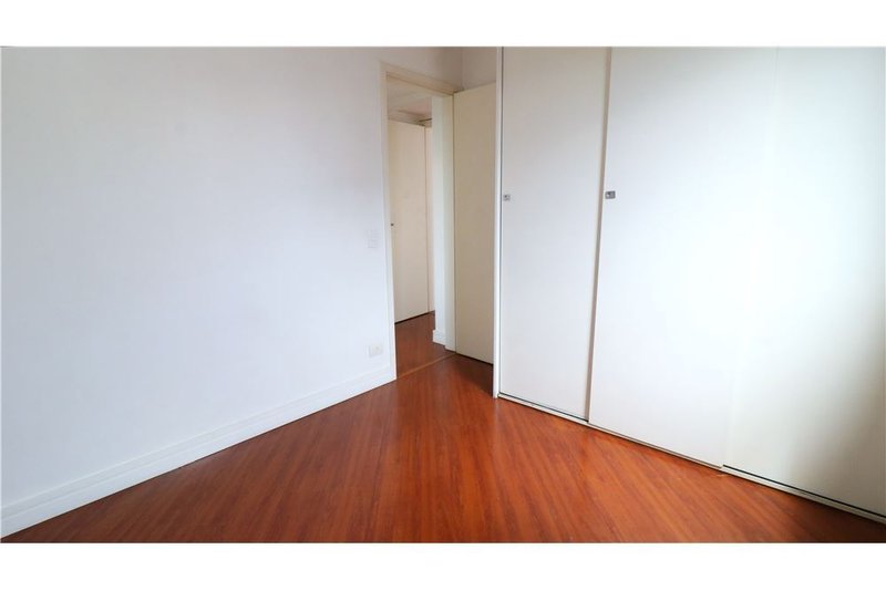 Apartamento no Condomínio Marmara com 83m² Jônia São Paulo - 