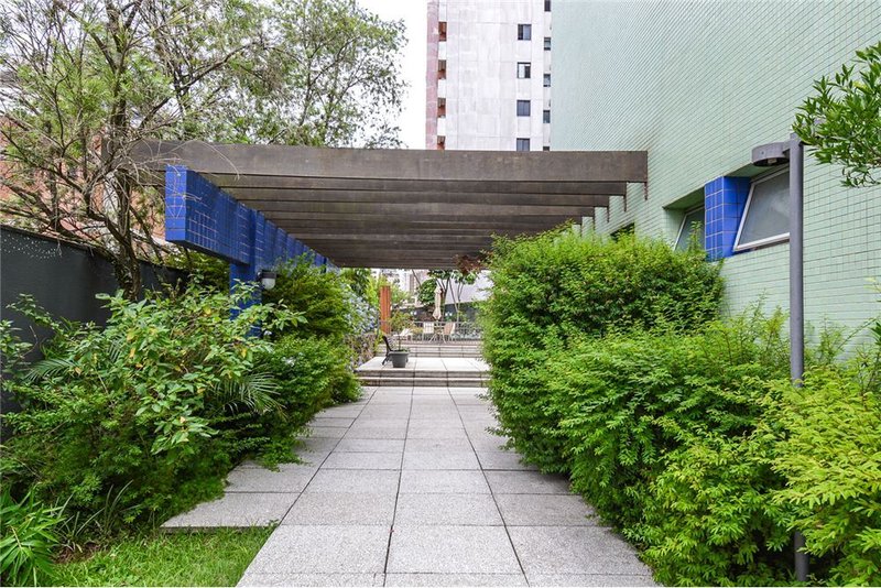 Apartamento no Real Parque com134m² Barão de Castro Lima São Paulo - 