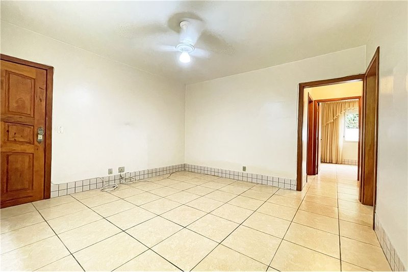 Apartamento de 2 dormitório á 750m do Bourbon Shopping Wallig Adão Baino Porto Alegre - 