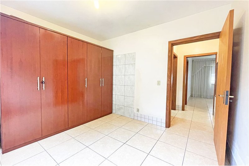 Apartamento de 2 dormitório á 750m do Bourbon Shopping Wallig Adão Baino Porto Alegre - 
