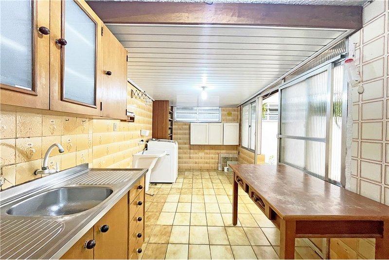 Apartamento de 2 dormitório á 750m do Bourbon Shopping Wallig Adão Baino Porto Alegre - 