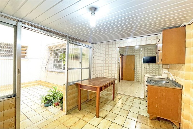 Apartamento de 2 dormitório á 750m do Bourbon Shopping Wallig Adão Baino Porto Alegre - 