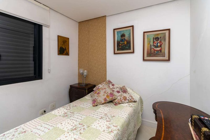 Apartamento na Mooca com 3 dormitórios 71m² Padre Raposo São Paulo - 