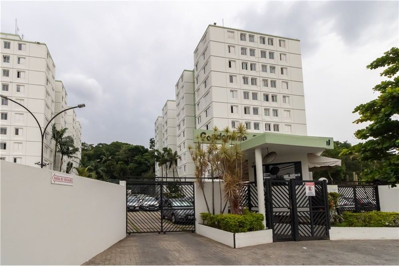Apartamento no Butantã com 3 dormitórios 65m² rua João Della Nanna São Paulo - 