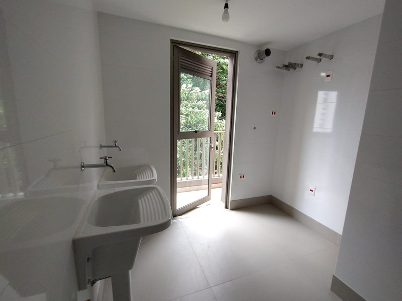 Higienópolis - apartamento amplo para você deixar do seu jeito! Rua Alagoas São Paulo - 