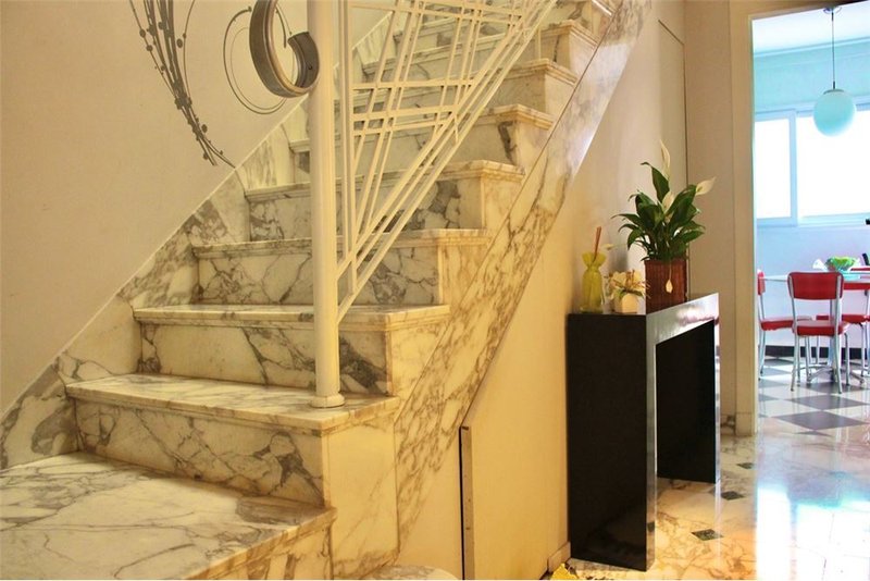 Casa em Condomínio AZC 52 Casa 601181053-4 3 suítes 285m² Zeferino da Costa São Paulo - 