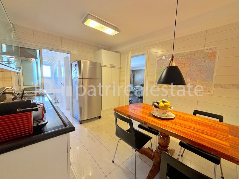 Apartamento 140 m² com 4 Quartos 3 banheiros 2 vagas Semi-mobiliado Consolação/Jardins SP Rua Matias Aires São Paulo - 