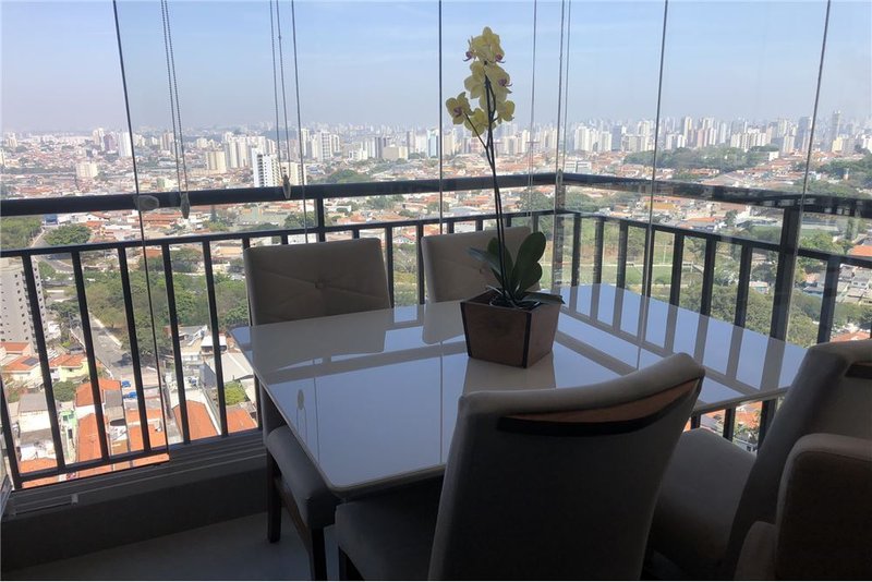 Apartamento na Vila Regente Feijó com 60m² Amapá São Paulo - 