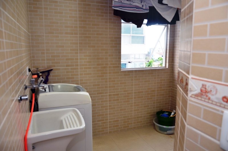 Apartamento à venda com 3 quartos sendo 2 suite, 152m² por R$ 325.000,00 Avenida Bernardo Vieira de Melo Jaboatão dos Guararapes - 