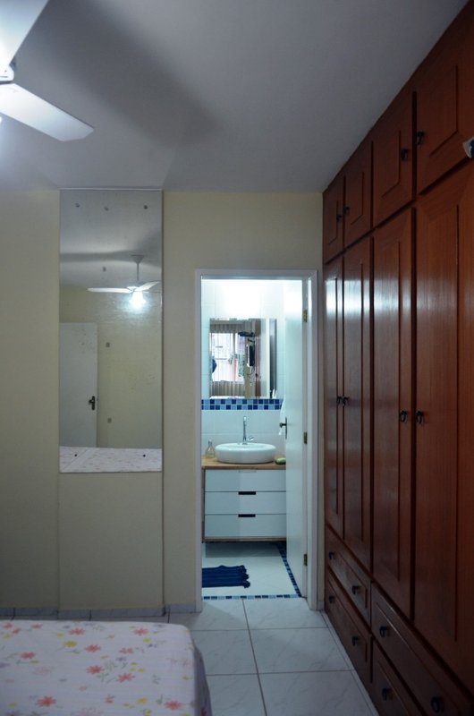 Apartamento à venda com 3 quartos sendo 2 suite, 152m² por R$ 325.000,00 Avenida Bernardo Vieira de Melo Jaboatão dos Guararapes - 