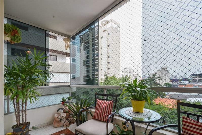 Apartamento a venda em Moema - 3 suítes 204m² dos Aicas São Paulo - 
