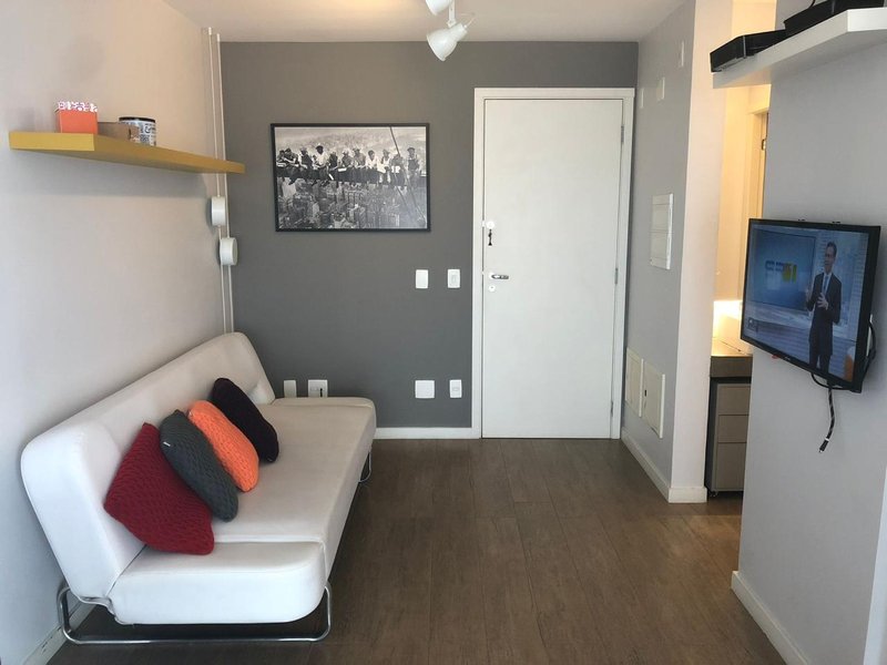 CODE BERRINI -APARTAMENTO PARA VENDA 1 DORM PRÓXIMO A PONTE ESTAIDA MOBILIADO COMPLETO Rua Castilho São Paulo - 