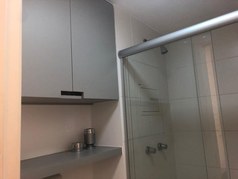 CODE BERRINI -APARTAMENTO PARA VENDA 1 DORM PRÓXIMO A PONTE ESTAIDA MOBILIADO COMPLETO Rua Castilho São Paulo - 