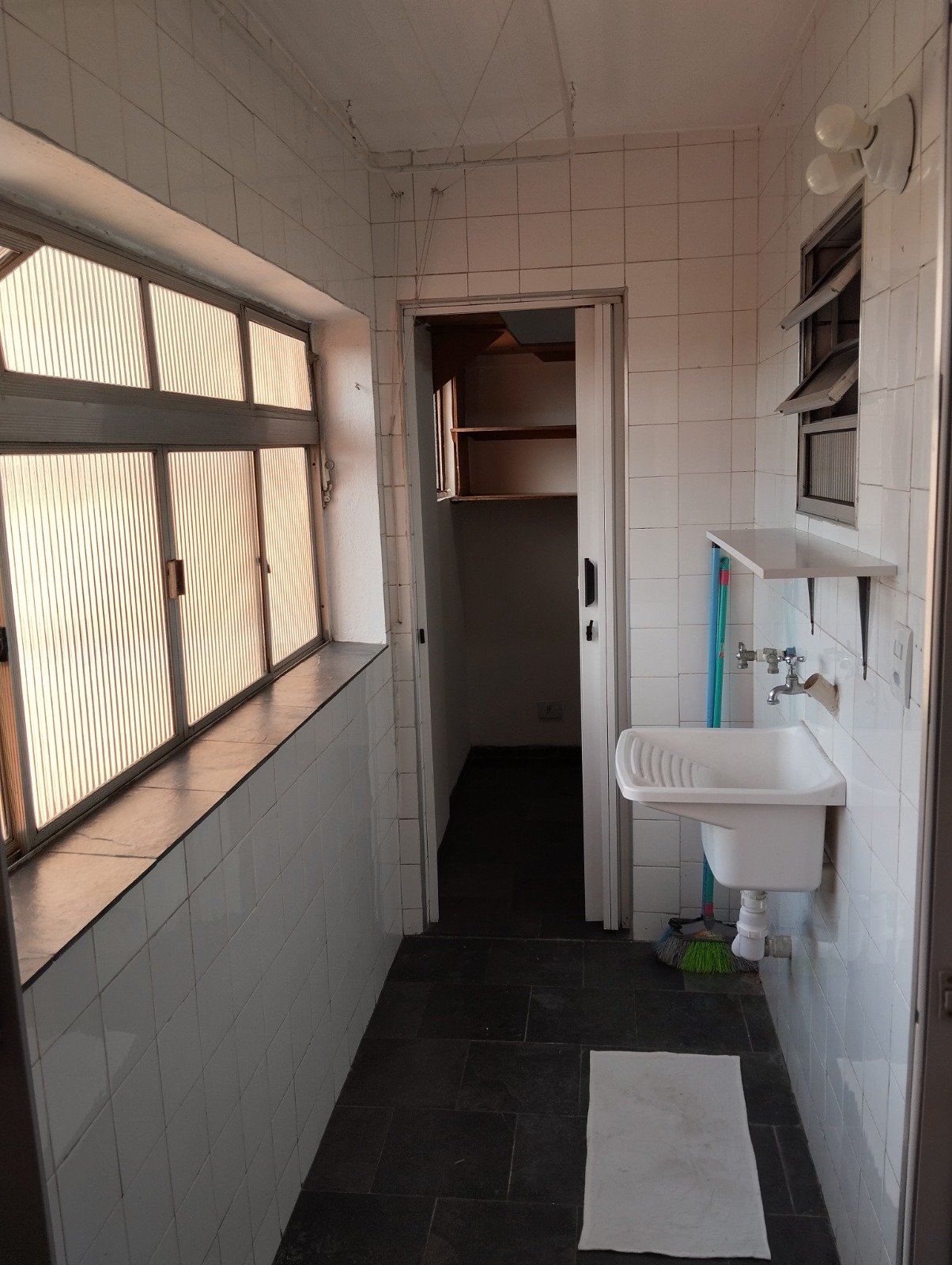 Apartamento à venda com 3 quartos, 60m² - Foto 15