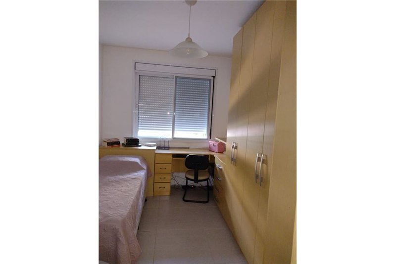 Apartamento á 4 min do Lindóia Tênis Clube Mauro Guedes de Oliveira Porto Alegre - 