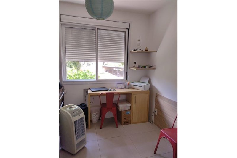 Apartamento á 4 min do Lindóia Tênis Clube Mauro Guedes de Oliveira Porto Alegre - 