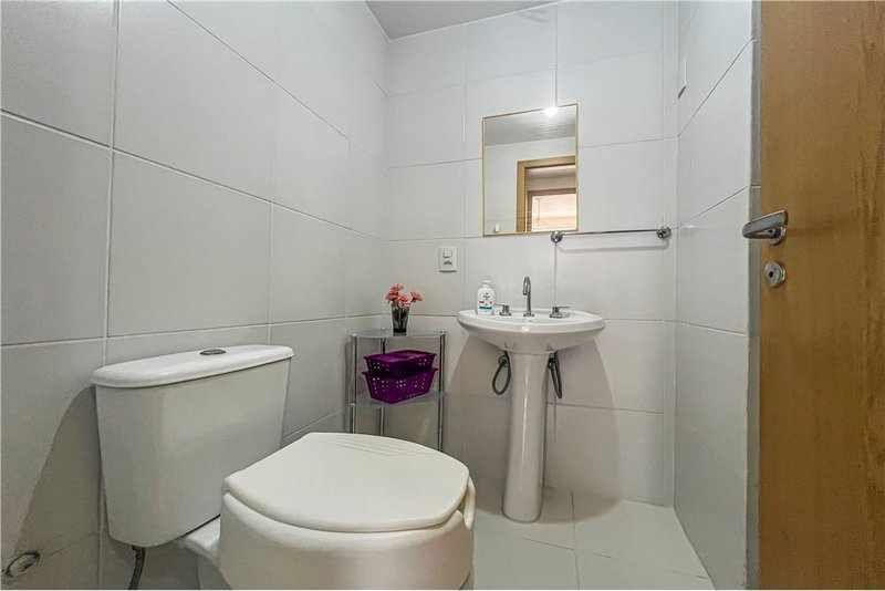 Apartamento á 4 min do Lindóia Tênis Clube Mauro Guedes de Oliveira Porto Alegre - 