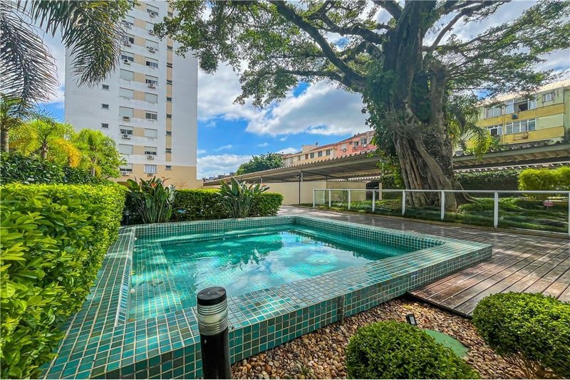 Apartamento á 4 min do Lindóia Tênis Clube Mauro Guedes de Oliveira Porto Alegre - 