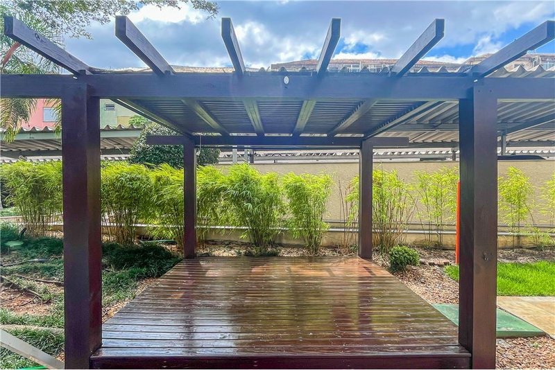 Apartamento á 4 min do Lindóia Tênis Clube Mauro Guedes de Oliveira Porto Alegre - 