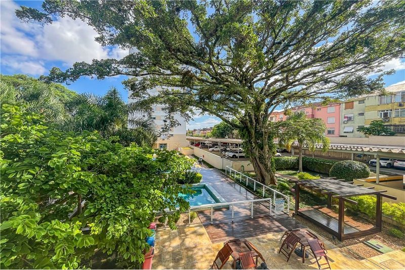 Apartamento á 4 min do Lindóia Tênis Clube Mauro Guedes de Oliveira Porto Alegre - 