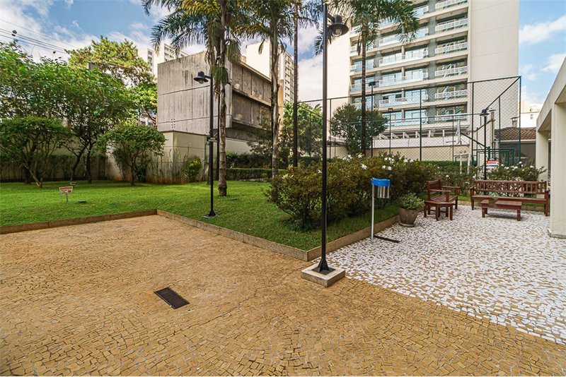 Apartamento no Condomínio Varanda Paulista 61m² RUA VERGUEIRO São Paulo - 