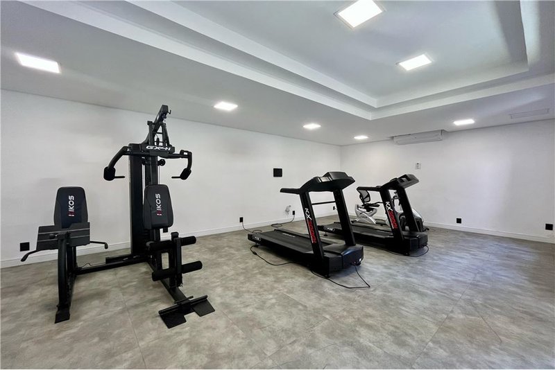 Apartamento com 3 dormitórios á 250m da Rua Anita Garibaldi Afonso Taunay Porto Alegre - 