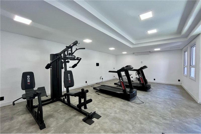Apartamento com 3 dormitórios á 250m da Rua Anita Garibaldi Afonso Taunay Porto Alegre - 