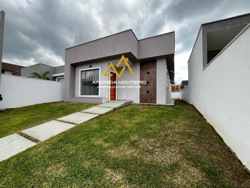 Casa  3 dormitórios em Condomínio, Pindobas- Maricá/ RJ- R$510.000,00 Estrada do Pindobas Maricá - 