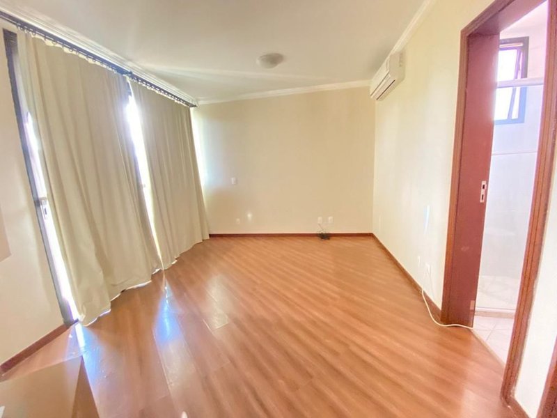 Cobertura com 3 dormitórios - Venda por R$ 630.000 -  Sans Souci  Nova Friburgo - 