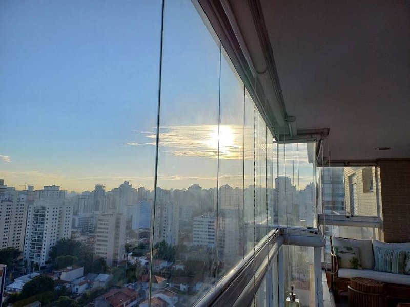 Apartamento com varanda gourmet, 3 suítes, 4 vagas na Pompéia Rua Coronel Melo de Oliveira São Paulo - 