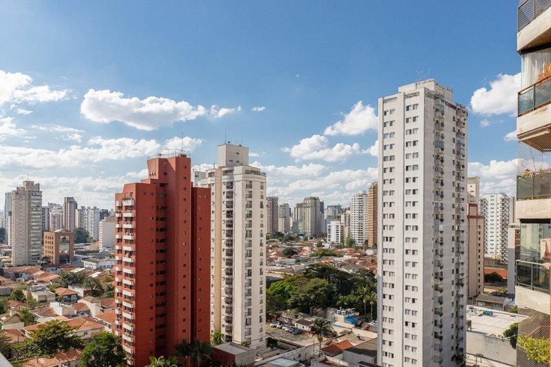 Apartamento- vende Porteira Fechada na Vila Nova Conceição Rua Silva Correia São Paulo - 