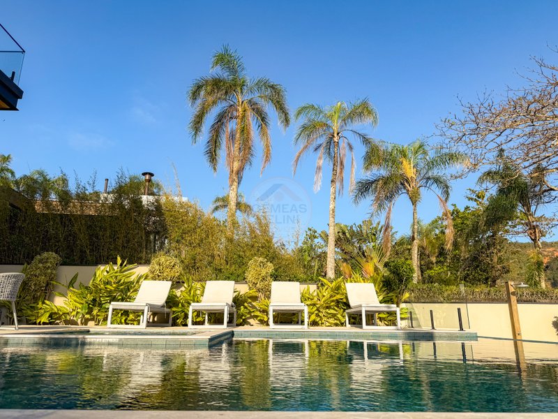 CASA PÉ NA AREIA NA PRAIA DA BALEIA TOWN HOUSE - À VENDA  São Sebastião - 