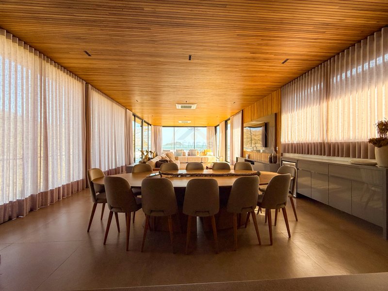 CASA PÉ NA AREIA NA PRAIA DA BALEIA TOWN HOUSE - À VENDA  São Sebastião - 