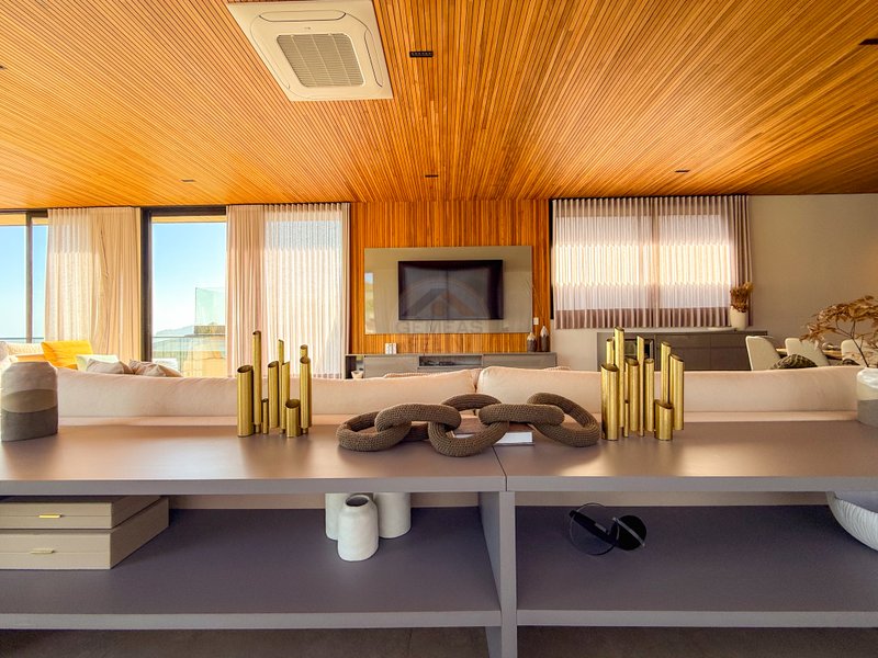 CASA PÉ NA AREIA NA PRAIA DA BALEIA TOWN HOUSE - À VENDA  São Sebastião - 