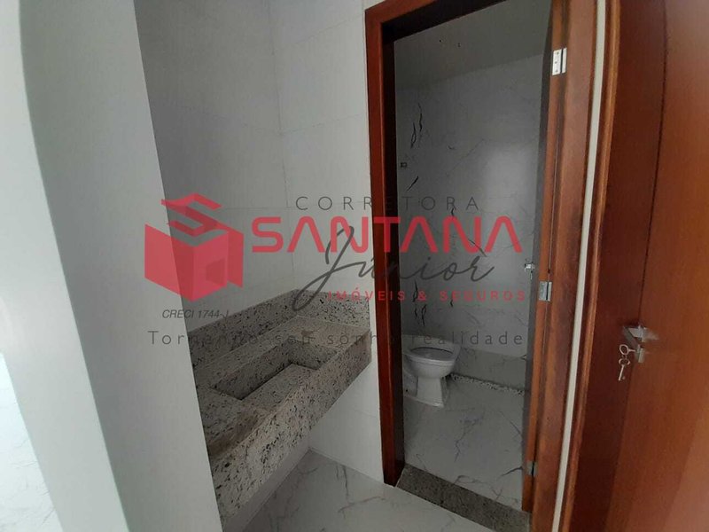 Casa em condomínio 4/4 sendo 3 suítes em Buraquinho  (INDISPONÍVEL) R. Jorge Amado  Lauro de Freitas - 