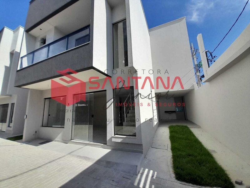 Casa em condomínio 4/4 sendo 3 suítes em Buraquinho  (INDISPONÍVEL) R. Jorge Amado  Lauro de Freitas - 