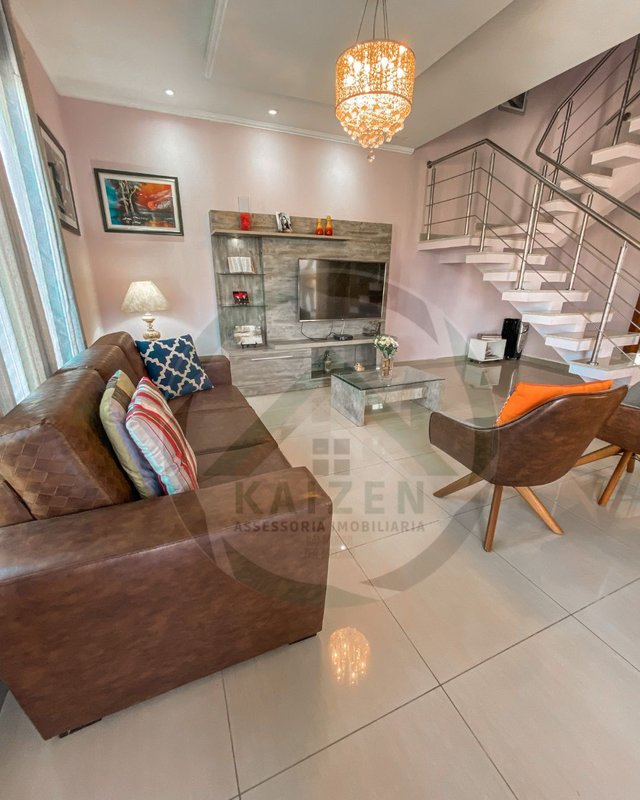 Casa c/edícula fundos na Av Edu las casas Avenida Edu Las Casas Porto Alegre - 