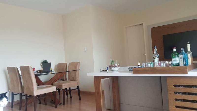 Vila Ipojuca - andar alto - varanda, ensolarado e linda vista Rua Tonelero São Paulo - 